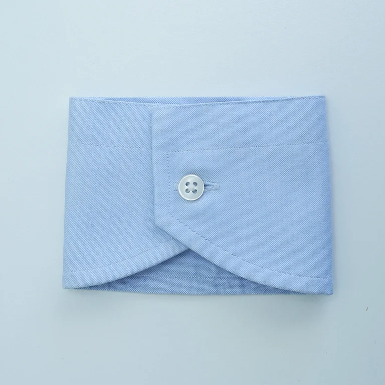 polsino arrotondato aperto